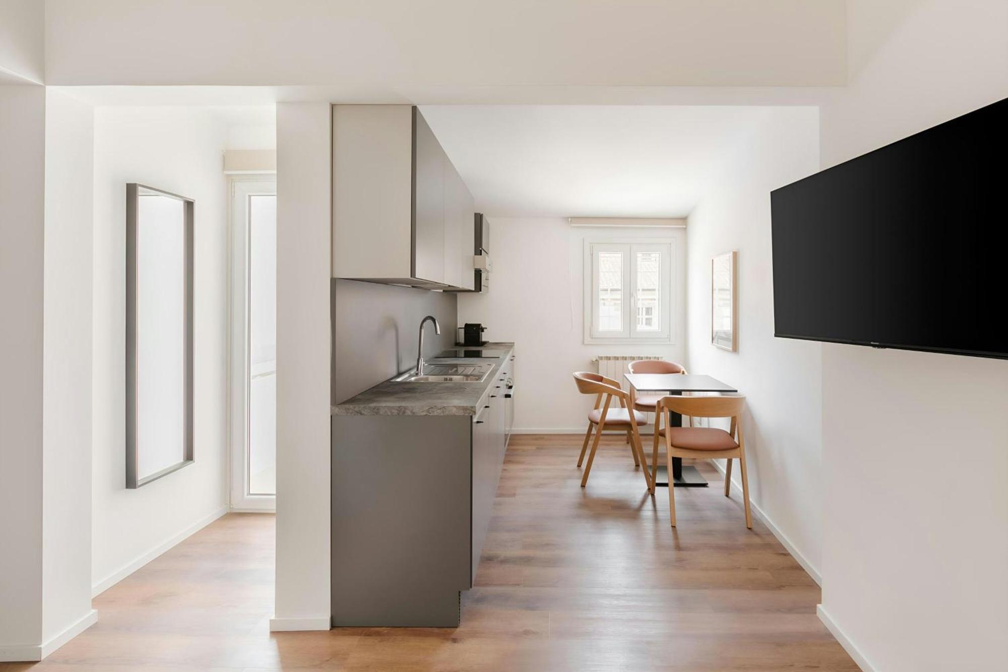Sonder By Marriott Bonvoy Piazza Venezia Apartments Róma Kültér fotó